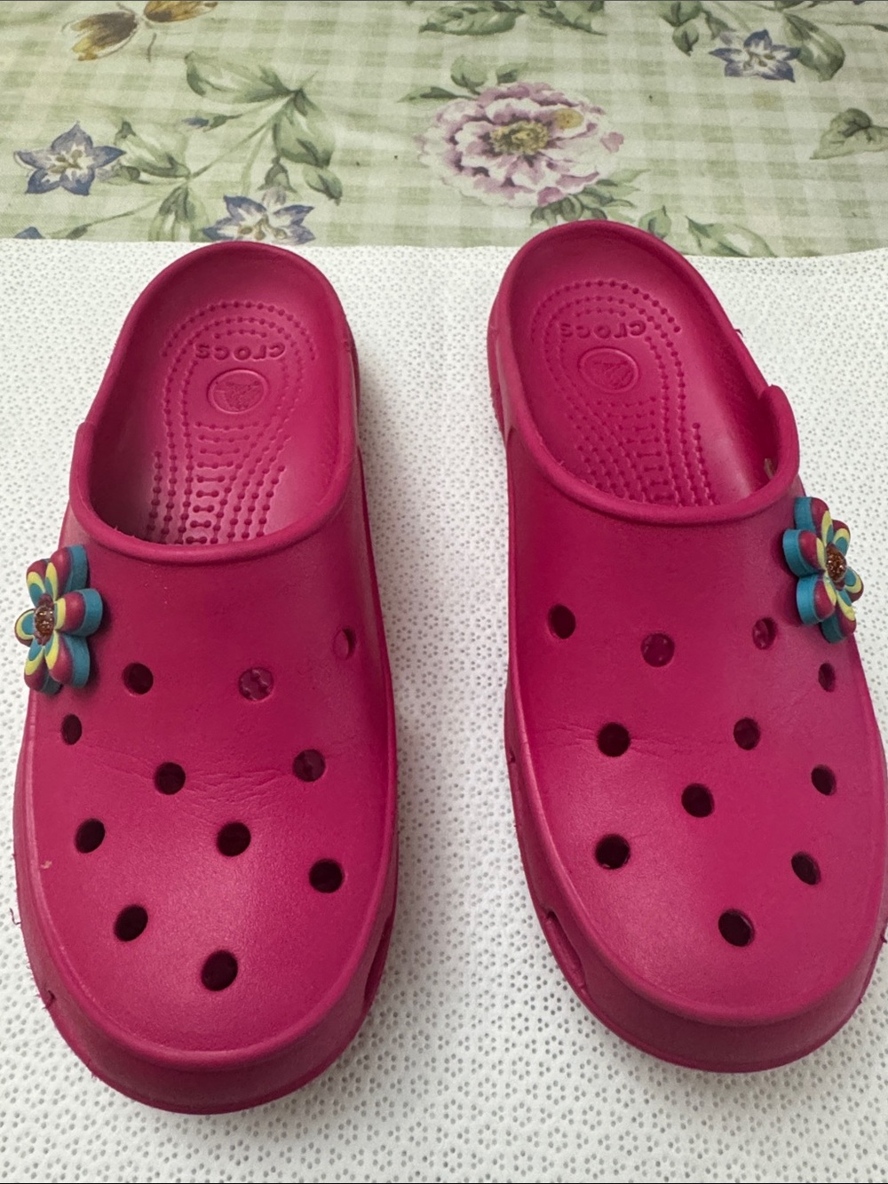 CROCS Hot Pink Clog with Flower Jibbitz